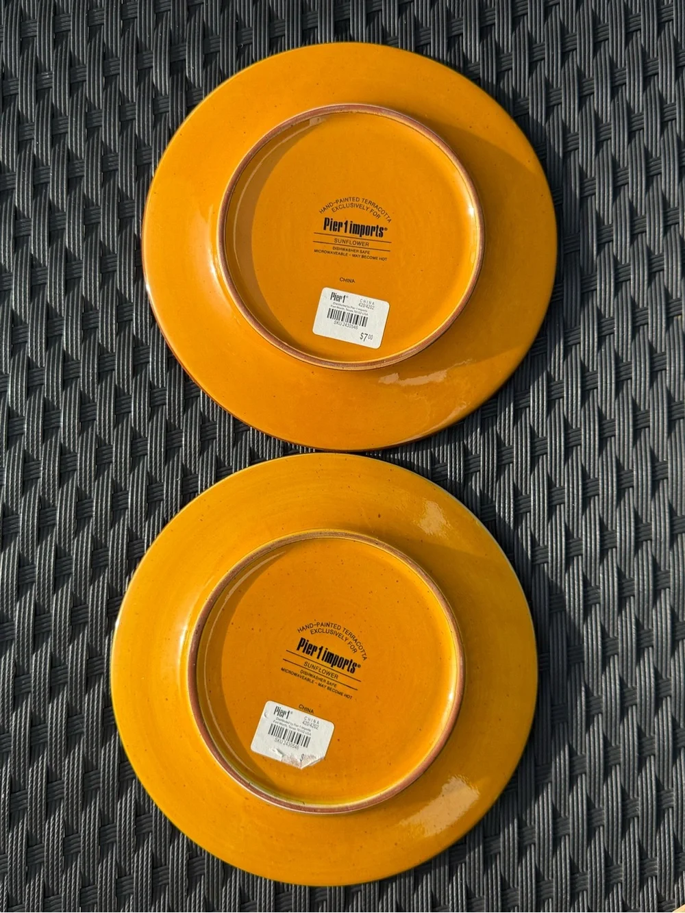 New Pier 1 Hand-Painted Sunflower 8” desert salad Plates - Yellow, Red, Green